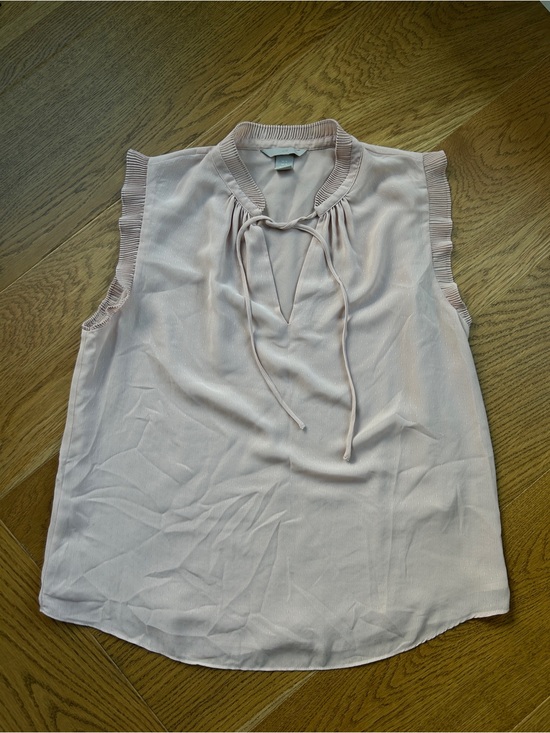 H&M Tops - H&M Pale Pink Tie-Neck Sleeveless Blouse